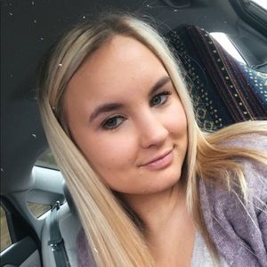 Meet your Posher, Bryanna